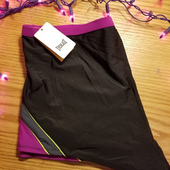 Everlast Sport Other - Everlast "boy shorts" swimming bottoms